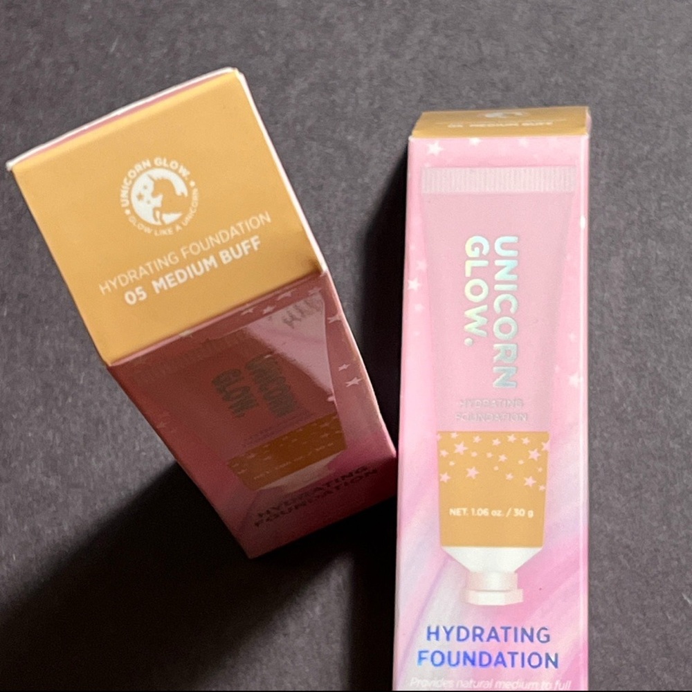 2x Unicorn Glow Korean Makeup Hydrating Foundation #05 Medium Buff (1.06 oz)